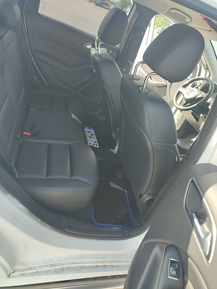 Mercedes-Benz B220 d 15 of 19