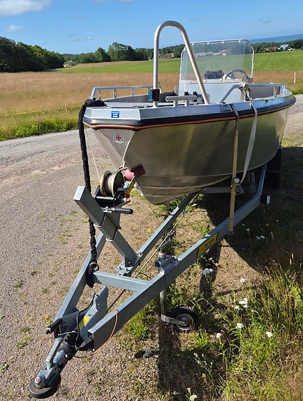 Ockelbo B18 Al med TK 1000 båttrailer 2 of 5