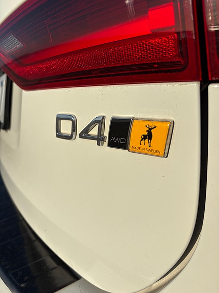 Volvo V90 Cross Country 7 of 14