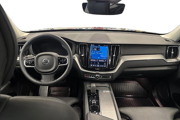 Volvo XC60 9 of 21