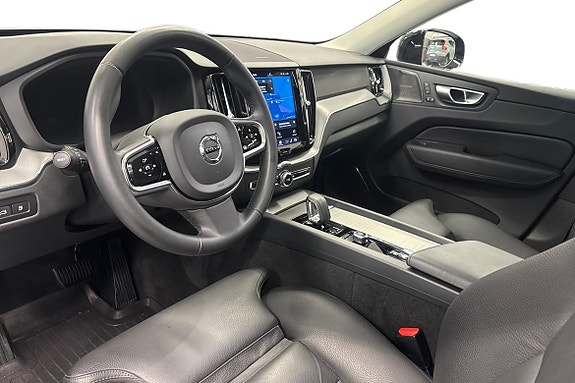 Volvo XC60 8 of 21