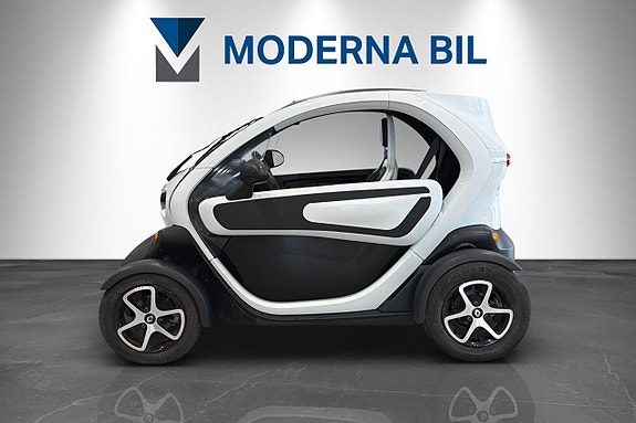 Renault Twizy Urban 80 7 kWh 18hk 80km/h 2-sits Nybesiktad Svensksåld 2 of 14