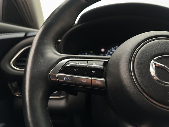 Mazda CX-30 18 of 30