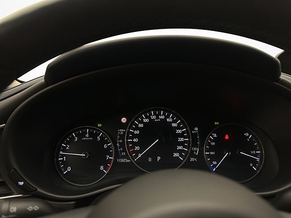 Mazda CX-30 17 of 30