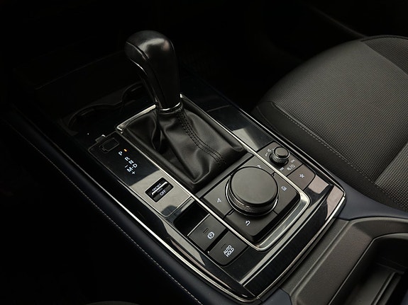 Mazda CX-30 24 of 30