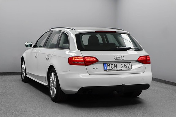 Audi A4 5 of 25