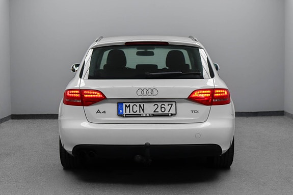 Audi A4 6 of 25