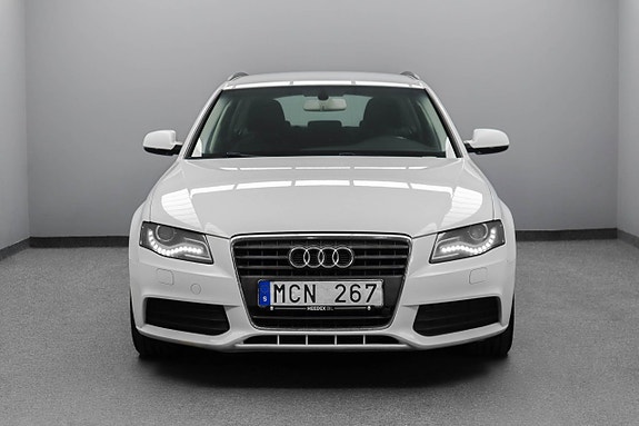 Audi A4 3 of 25