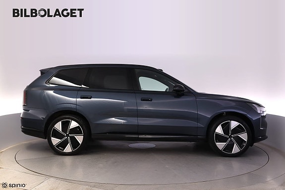 Volvo EX90 2 of 5