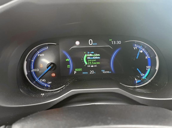 Toyota RAV4 15 of 25