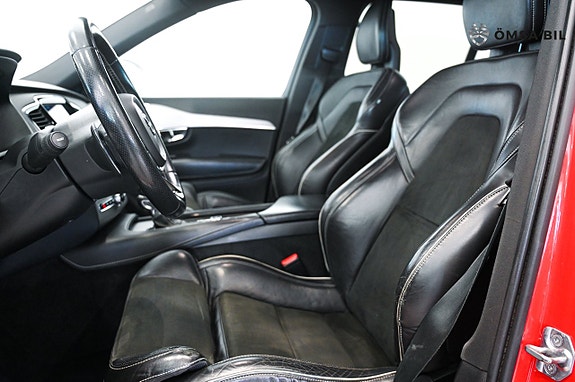 Volvo XC90 8 of 21