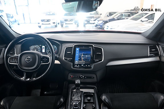 Volvo XC90 12 of 21