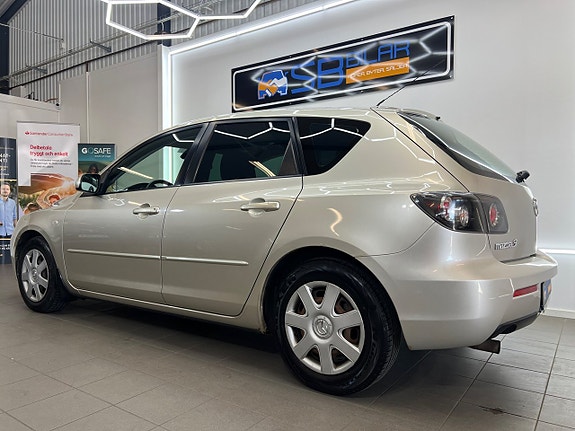 Mazda 3 3 of 5