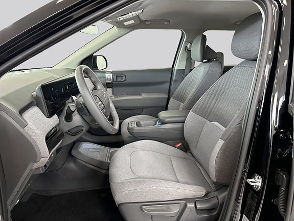 Kia EV3 8 of 16