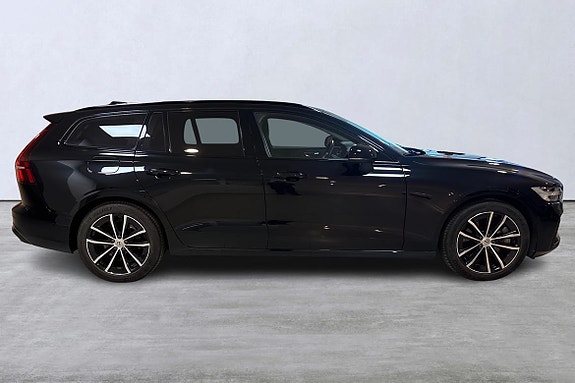 Volvo V60 3 of 5