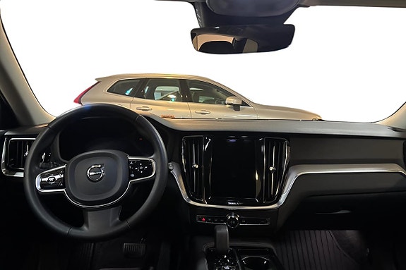 Volvo V60 9 of 13