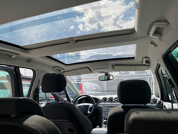Ford S-MAX 5 of 5