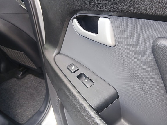 Kia Sportage 19 of 22