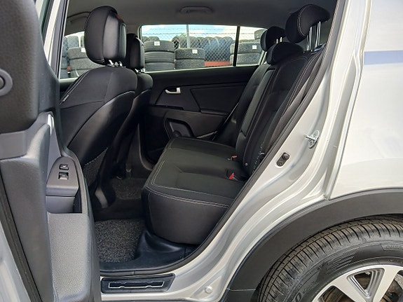 Kia Sportage 12 of 22