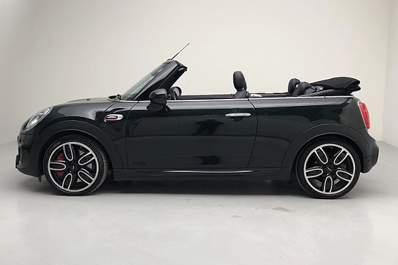 MINI John Cooper Works 2 of 5