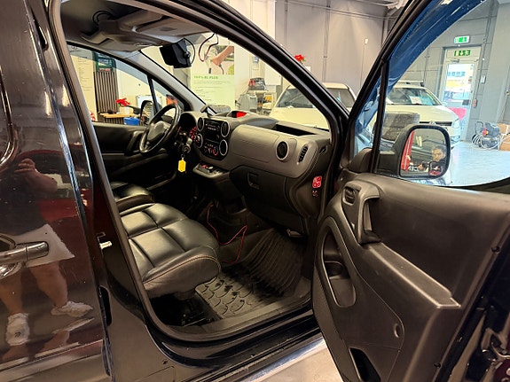 Peugeot Partner 16 of 20