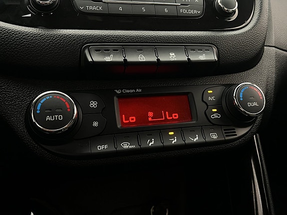 Kia Ceed 18 of 27