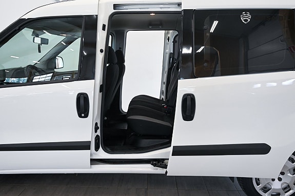 Fiat Doblo 11 of 12