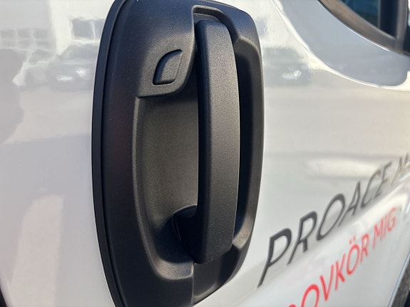 Toyota ProAce Max 12 of 21
