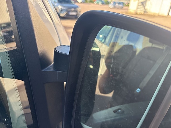Toyota ProAce Max 13 of 21