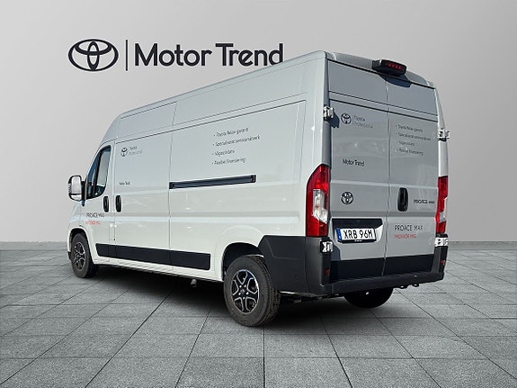 Toyota ProAce Max 2 of 5