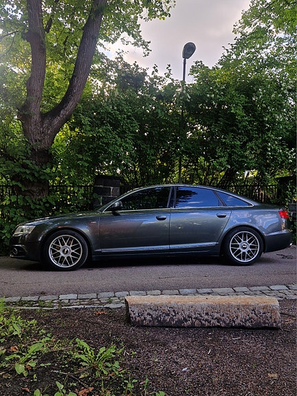 Audi A6 2 of 5