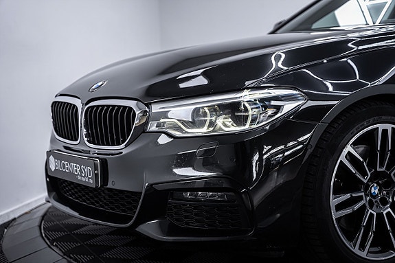 BMW 530d 2 of 5