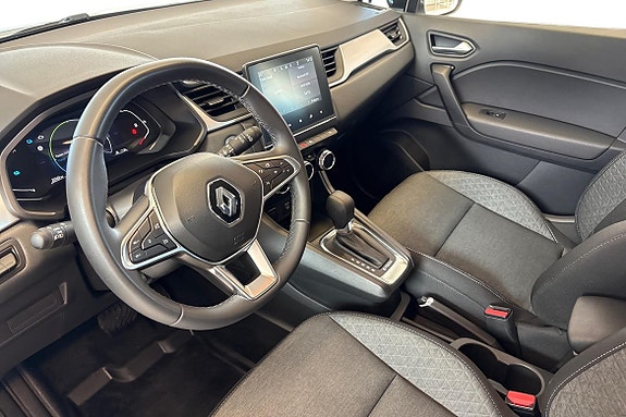 Renault Captur 8 of 15