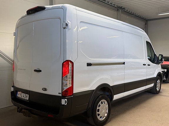 Ford Transit 5 of 5