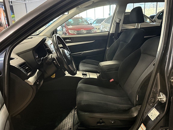 Subaru Outback 6 of 8