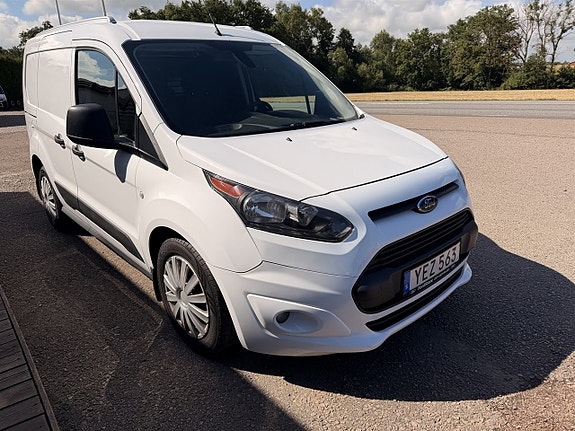 Ford Transit Connect 5 of 5