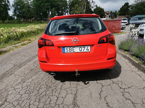 Opel Astra 3 of 5