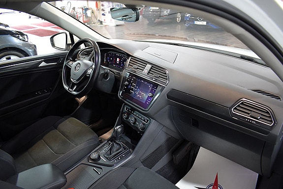 Volkswagen Tiguan Allspace 21 of 27