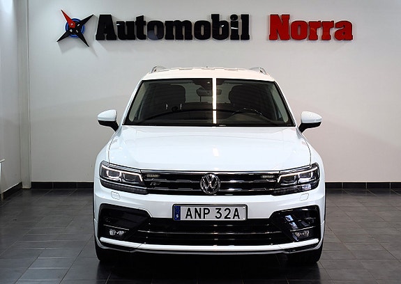Volkswagen Tiguan Allspace 3 of 5