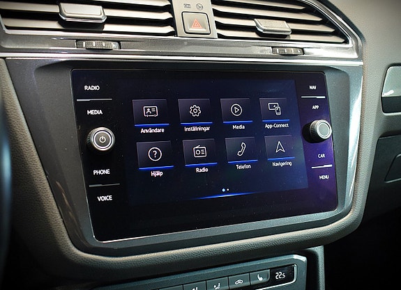 Volkswagen Tiguan Allspace 16 of 27