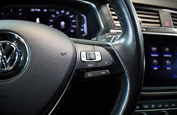 Volkswagen Tiguan Allspace 12 of 27