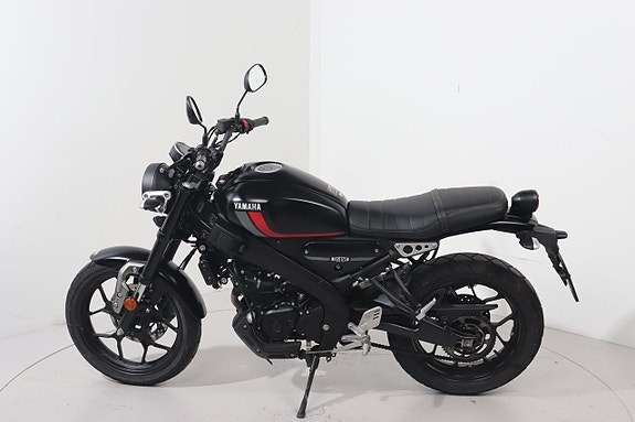 Yamaha XSR 125 4 of 5