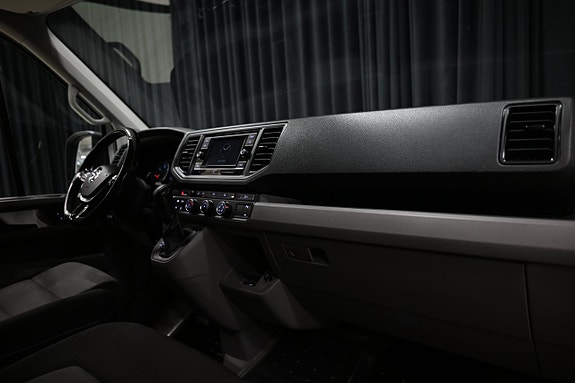 Volkswagen Crafter 29 of 30