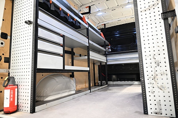 Volkswagen Crafter 9 of 30