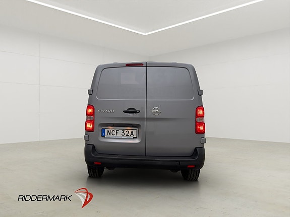 Opel Vivaro 8 of 25