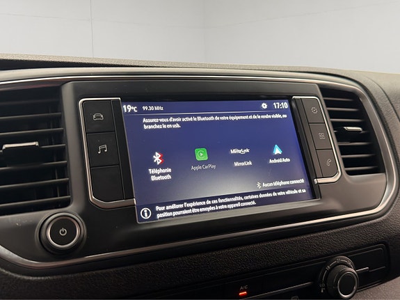 Opel Vivaro 17 of 25