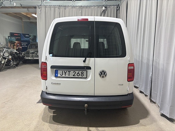 Volkswagen Caddy 4 of 5