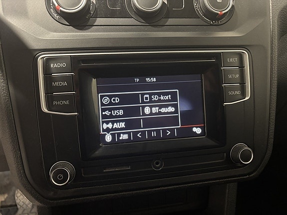 Volkswagen Caddy 19 of 26