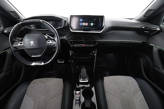 Peugeot e-2008 13 of 30