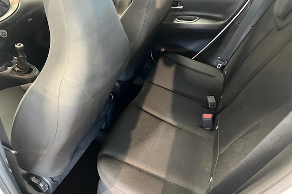 Toyota Aygo X 11 of 19